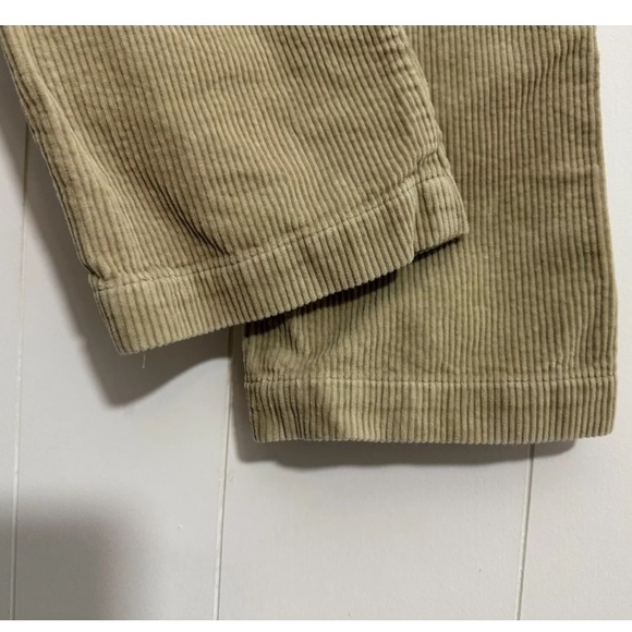 Polo Ralph Lauren Boys Wide Corduroy Pants Size 8 Beige Taupe Flap Pockets - Picture 6 of 11